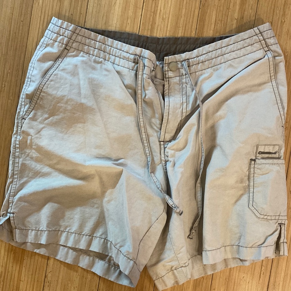Womens Columbia hiking shorts